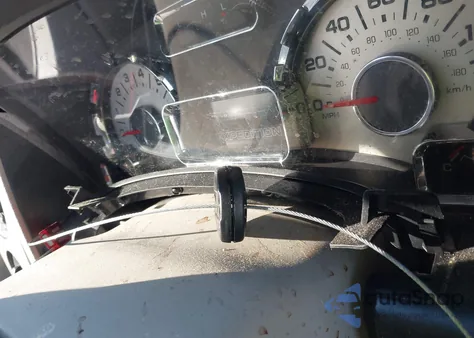 2011 Ford Expedition Limited from USA, damaged, VIN 1FMJU1K53BEF27622